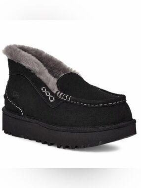 NIB UGG® Women's Ansley Parc Booties